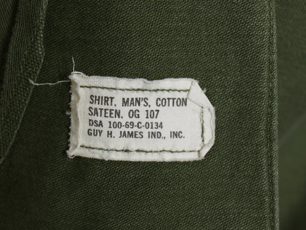 60s 米軍実物 US ARMY コットン サテン ユーティリティ シャツ M / ヴィンテージ OG107 シャツ袖 2nd 軍物 ミリタリー ワッペン付き カーキ