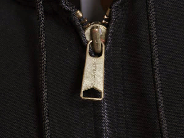 US企画 USA製 カーハート アクティブ ジャケット メンズ M / ダック フード パーカー 中綿 キルティング ライナー ブルゾン ジャンパー 黒