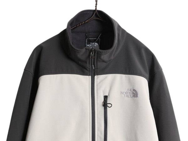 US企画 ノースフェイス APEX ソフトシェル ジャケット メンズ L The North Face ストレッチ 裏 フリース ジャンパー フルジップ ツートン|| 中古 日本未発売 アウトドア ブルゾン ハイネック エイペックス ジップアップ ワンポイント ロゴ刺繍 チャコール ホワイト アメカジ