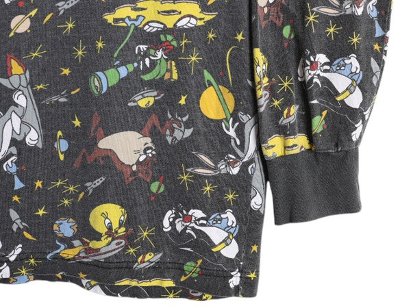 90s ワーナー ルーニー テューンズ 総柄 長袖 Tシャツ メンズ L 古着 オールド ヘンリーネック ロンT キャラクター イラスト オフィシャル