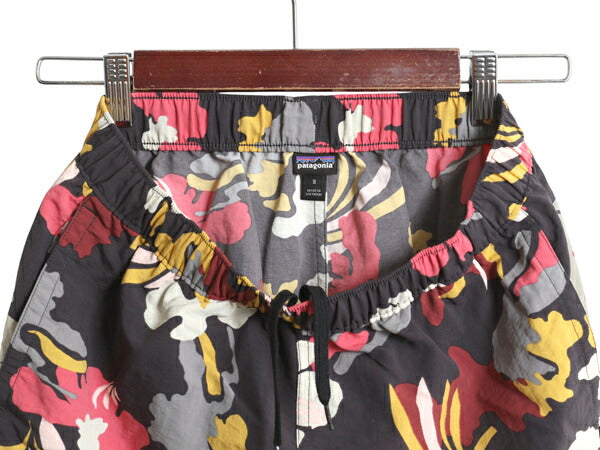 パタゴニア ベアリー バギーズ ショーツ レディース S 古着 17年製 アウトドア ショートパンツ 海パン 短パン 水陸両用 総柄 スイム サーフ