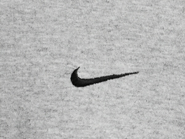 00s USA製 ナイキ 長袖 Tシャツ メンズ L 古着 オールド センター スモール スウッシュ ロンT ロングTシャツ ロゴT ワンポイント 当時物 灰