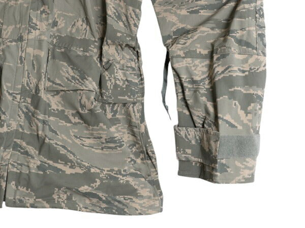 デッドストック 米軍実物 APECS デジタル タイガーカモ 迷彩 ゴアテックス ジャケット MEDIUM SHORT 新品 軍物 08年 ミリタリー USAF ABU