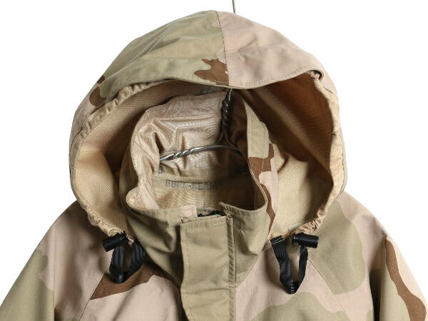 民間 モデル USMC ECWCS デザートカモ 迷彩 ゴアテックス ジャケット MEDIUM REGULAR ミリタリー 2nd GEN 軍物 海兵隊 マンパ  収納フード