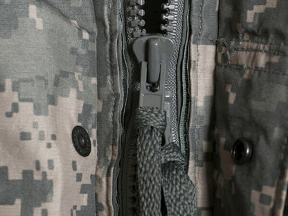 デッドストック 米軍実物 US ARMY ECWCS デジタルカモ 迷彩 ゴアテックス ジャケット SMALL SHORT 新品 09年製 軍物 ACU マンパ ミリタリー