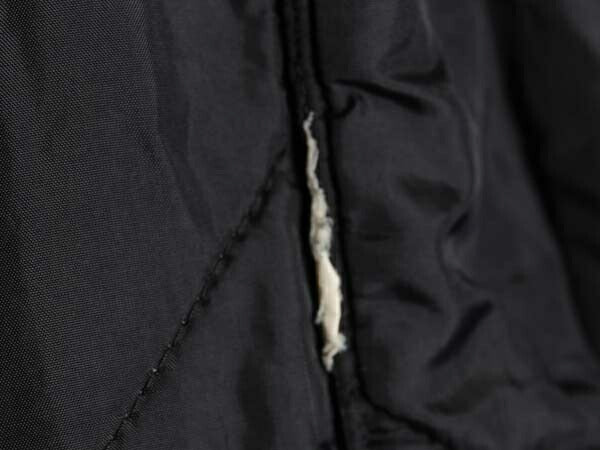 US企画 カーハート 中綿 ダック ベスト メンズ L 古着 CARHARTT ナイロン キルティング ライナー フルジップ 重ね着 前開き ワーク 無地 黒