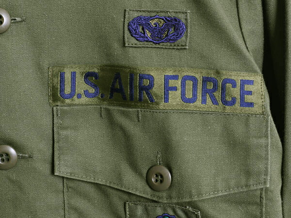 80s 米軍実物 US AIR FORCE ユーティリティ シャツ メンズ S / 85年製 ヴィンテージ ミリタリー アーミー 軍物 長袖シャツ OG507 ワッペン