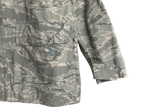ほぼ デッドストック 米軍実物 APECS デジタル タイガーカモ 迷彩 ゴアテックス ジャケット MEDIUM REGULAR / ミリタリー USAF ABU ECWCS