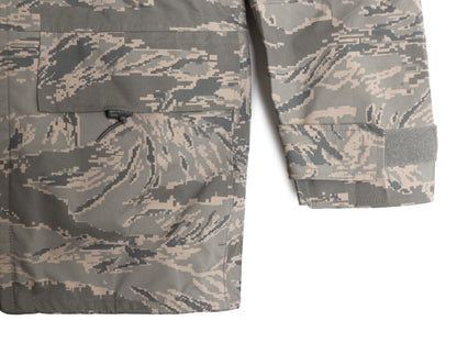 ほぼ デッドストック 米軍実物 APECS デジタル タイガーカモ 迷彩 ゴアテックス ジャケット SMALL REGULAR / ミリタリー USAF ABU ECWCS