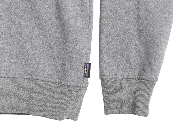 パタゴニア ワンポイント クルーネック スウェット メンズ L 古着 18年製 アウトドア トレーナー 裏起毛 ストレッチ ミドルウェイト グレー