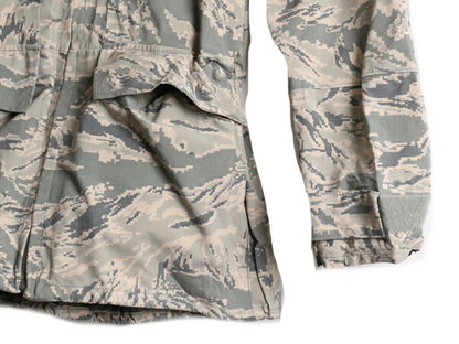 16年製 米軍実物 APECS ゴアテックス デジタル タイガーカモ 迷彩 ジャケット MEDIUM REGULAR 古着 軍物 ミリタリー USAF ABU エアフォース