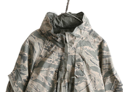 16年製 米軍実物 APECS ゴアテックス デジタル タイガーカモ 迷彩 ジャケット MEDIUM REGULAR 古着 軍物 ミリタリー USAF ABU エアフォース