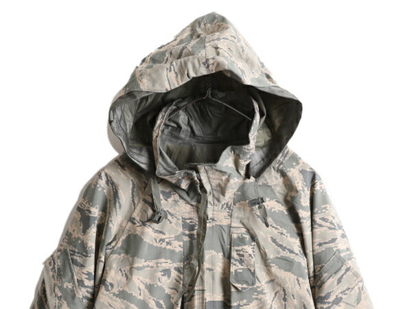 16年製 米軍実物 APECS ゴアテックス デジタル タイガーカモ 迷彩 ジャケット MEDIUM REGULAR 古着 軍物 ミリタリー USAF ABU エアフォース