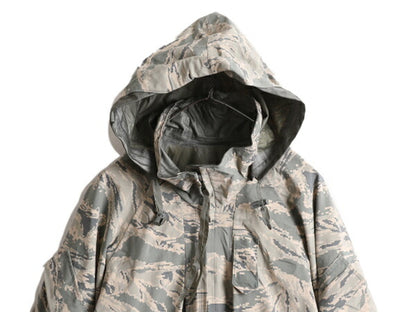 16年製 米軍実物 APECS ゴアテックス デジタル タイガーカモ 迷彩 ジャケット MEDIUM REGULAR 古着 軍物 ミリタリー USAF ABU エアフォース