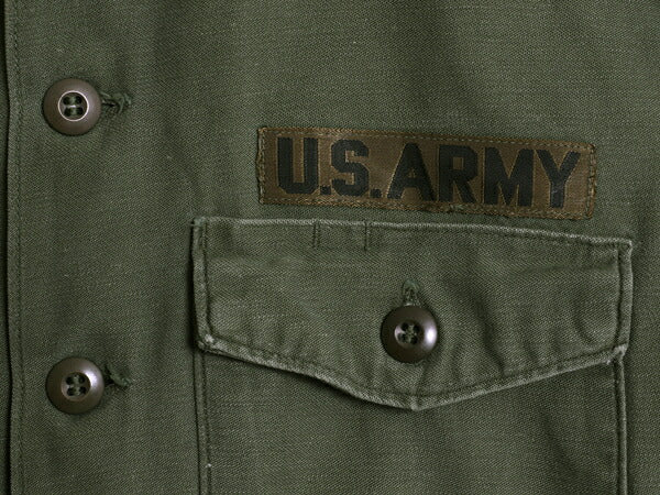 70s 米軍実物 US ARMY コットン サテン ユーティリティ シャツ メンズ L 程 70年製 ヴィンテージ ミリタリー アーミー OG107 シャツ袖 3rd