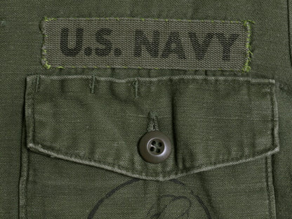70s 米軍実物 USN ネイビー シービーズ コットン サテン ユーティリティ シャツ メンズ S 73年製 ヴィンテージ OG107 シャツ袖 4th USN 緑