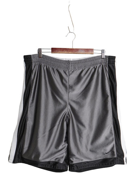 00s ナイキ バスケットボール ショーツ メンズ L 程 オールド トラック バスパン ショートパンツ メッシュ ライナー付き スウッシュ バスケ