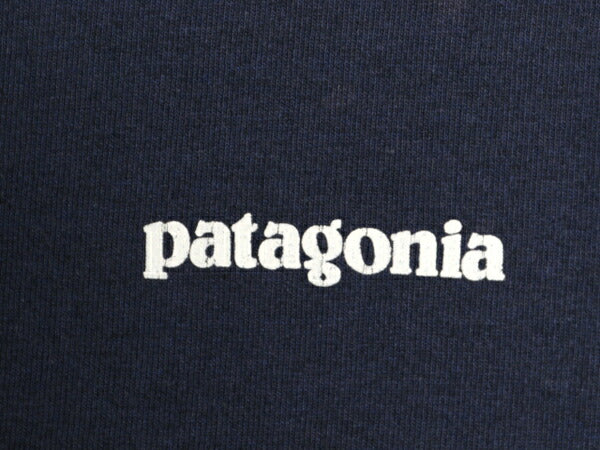 パタゴニア 両面 プリント 半袖 Tシャツ メンズ M 古着 18年製 アウトドア P6 ボックスロゴ バックプリント カットソー ゆったり ネイビー