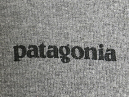 パタゴニア 両面 プリント 半袖 Tシャツ メンズ XL 古着 18年製 アウトドア P6 ボックスロゴ バックプリント カットソー トップス シンプル