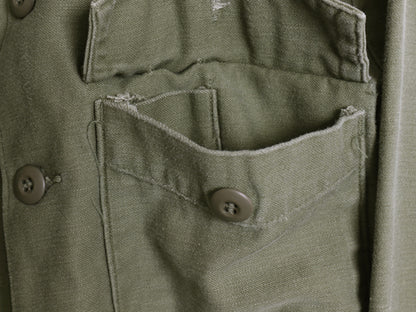 60s 米軍実物 US ARMY コットン サテン ユーティリティ シャツ S ヴィンテージ 67年製 OG107 シャツ袖 2nd 3rd 4th 移行期 軍物 ミリタリー