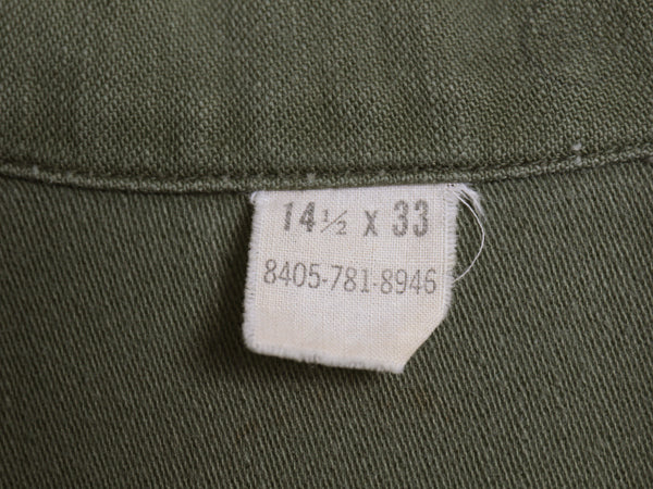 60s 米軍実物 US ARMY コットン サテン ユーティリティ シャツ S ヴィンテージ 67年製 OG107 シャツ袖 2nd 3rd 4th 移行期 軍物 ミリタリー