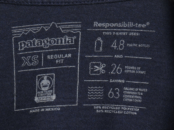 パタゴニア 両面 プリント 半袖 Tシャツ レディース XS / 18年製 アウトドア バックプリント カットソー アート イラスト グラフィック 紺 
