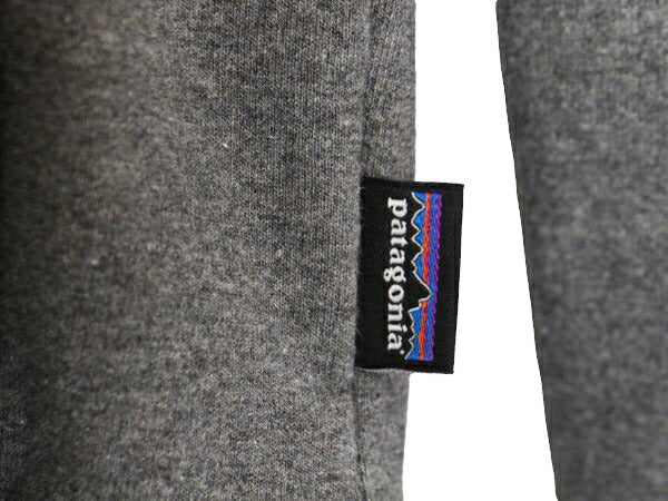 20年製 パタゴニア プリント スウェット フード パーカー メンズ S 古着 Patagonia トレーナー プルオーバー ストレッチ アウトドア 裏起毛