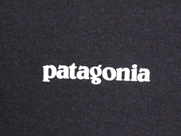 18年製 パタゴニア 両面 プリント 半袖 Tシャツ メンズ S / 古着 Patagonia アウトドア P6 ボックスロゴ バックプリント クルーネック 紺