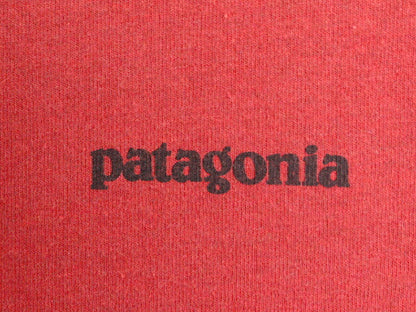 パタゴニア 両面 プリント 半袖 Tシャツ メンズ S Patagonia アウトドア P-6 ボックスロゴ プリントT バックプリント クルーネック レッド
