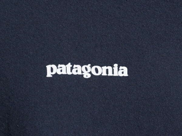 20年製 パタゴニア 両面 プリント 長袖 Tシャツ メンズ XS / 古着 Patagonia アウトドア ロンT プリントT ロゴT フィッツロイ P6 ネイビー