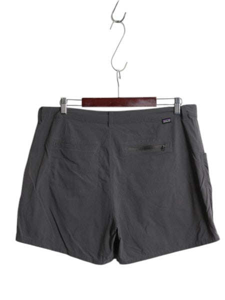 パタゴニア クアンダリー ショーツ レディース XL 程/ 19年製 アウトドア ショートパンツ ストレッチ ナイロン 短パン 大きいサイズ グレー
