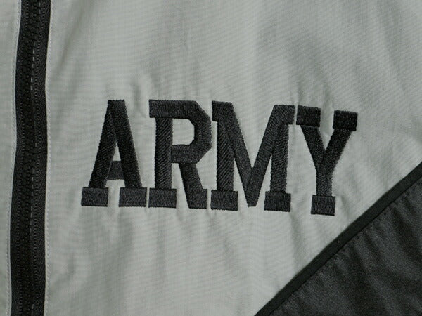 00s 04年製 米軍実物 US ARMY ナイロン トレーニング ジャケット MEDIUM REGULAR 古着 00年代 ミリタリー 軍物 PFU ジャンパー ブルゾン 灰
