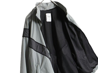 90s 99年製 米軍実物 US ARMY ナイロン トレーニング ジャケット MEDIUM REGULAR 古着 90年代 ミリタリー PFU 軍物 ジャンパー ブルゾン 灰