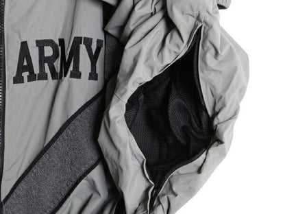 90s 99年製 米軍実物 US ARMY ナイロン トレーニング ジャケット MEDIUM REGULAR 古着 90年代 ミリタリー PFU 軍物 ジャンパー ブルゾン 灰