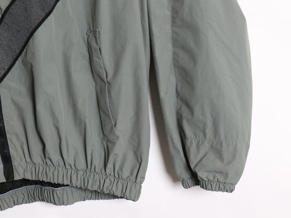 00s 米軍実物 US ARMY ナイロン トレーニング ジャケット LARGE REGULAR 古着 04年製 オールド ミリタリー IPFU 軍物 ジャンパー ブルゾン