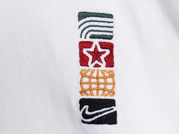 90s USA製 ナイキ ワンポイント 刺繍 Tシャツ メンズ L オールド ヘビーウェイト コットン スウッシュ 星 地球儀 シンプル クルーネック 白