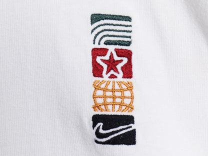 90s USA製 ナイキ ワンポイント 刺繍 Tシャツ メンズ L オールド ヘビーウェイト コットン スウッシュ 星 地球儀 シンプル クルーネック 白