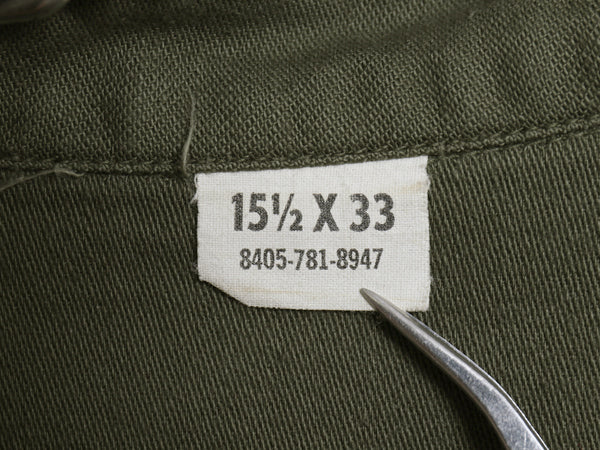 60s 米軍実物 US ARMY コットン サテン ユーティリティ シャツ M / ヴィンテージ OG107 シャツ袖 2nd ミリタリー 軍物 ワッペン付き カーキ