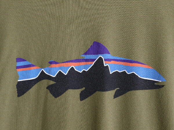 USA製 パタゴニア 両面 プリント 長袖 Tシャツ メンズ XL 15年製 ロンT フィッツロイ トラウト カットソー グラフィック バックプリント 緑