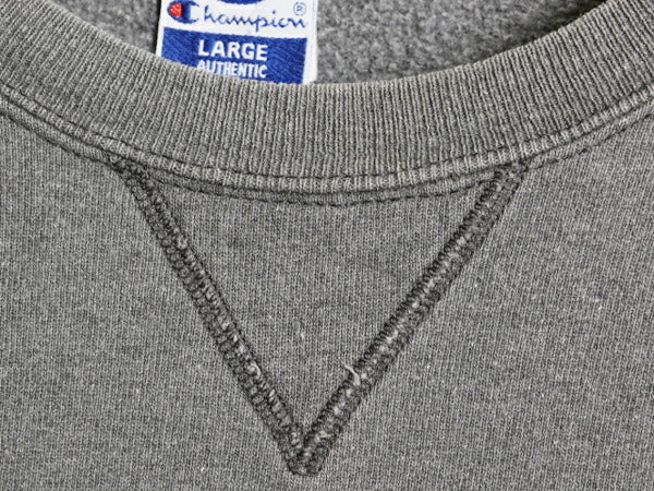 90s チャンピオン ワンポイント スウェット メンズ レディース L 古着 90年代 オールド Champion 裏起毛 トレーナー スクリプト ロゴ 刺繍