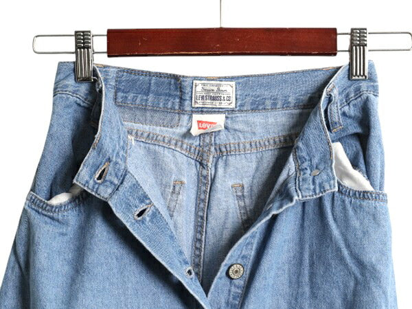 90s リーバイス デニム スカート レディース XS 古着 オールド コットン ボタン 前開き ミモレ丈 ひざ下 Aライン タックなし 薄手 白タブ