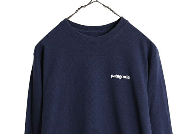 19年製 パタゴニア 両面 プリント 長袖 Tシャツ メンズ XS / 古着 Patagonia アウトドア ロンT ロングスリーブ ロゴT P6 バックプリント 紺