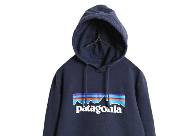 19年製 パタゴニア プリント スウェット フード パーカー メンズ S 古着 Patagonia トレーナー プルオーバー ストレッチ アウトドア 裏起毛