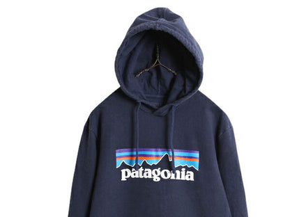 19年製 パタゴニア プリント スウェット フード パーカー メンズ S 古着 Patagonia トレーナー プルオーバー ストレッチ アウトドア 裏起毛