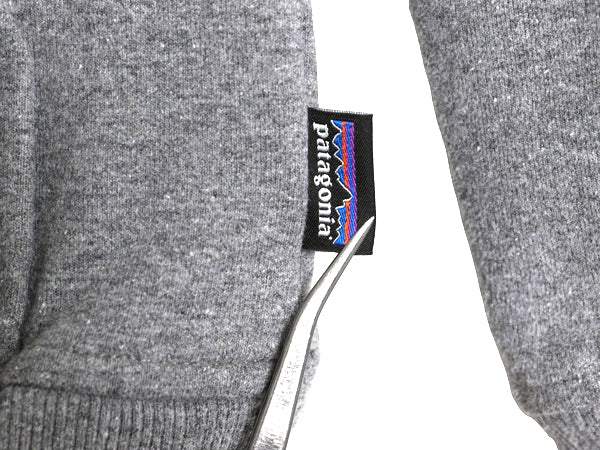 パタゴニア プリント スウェット フード パーカー メンズ S 18年製 トレーナー プルオーバー ストレッチ 裏起毛 フィッツロイ ベア グレー