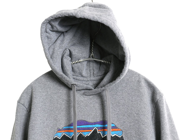 パタゴニア プリント スウェット フード パーカー メンズ S 18年製 トレーナー プルオーバー ストレッチ 裏起毛 フィッツロイ ベア グレー