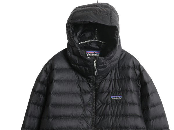 パタゴニア ダウン セーター フーディ メンズ L 古着 17年製 800フィル ナイロン パーカー ジャケット ブルゾン ジャンパー パッカブル 黒 