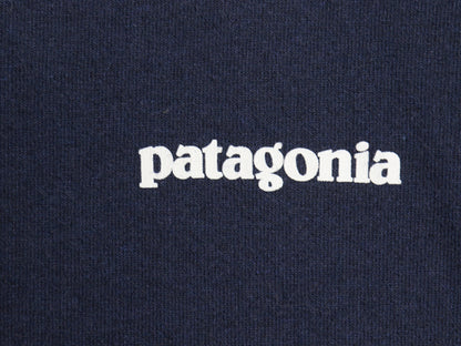 パタゴニア 両面 プリント 半袖 Tシャツ メンズ XL 古着 18年製 アウトドア P6 ボックスロゴ バックプリント クルーネック 大きいサイズ 紺