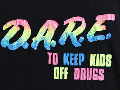 90s USA製 人気 黒 ■ D.A.R.E メッセージ プリント 半袖 Tシャツ ( メンズ L ) 古着 90年代 プリントTシャツ HANES 蛍光 シングルステッチ