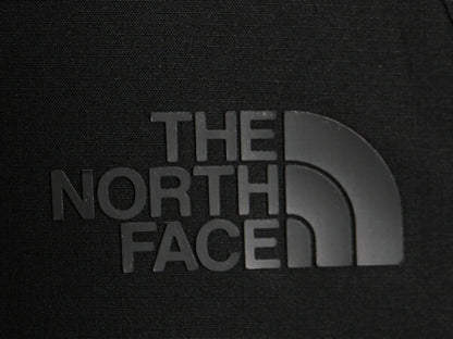 ノースフェイス DryVent 中綿 マウンテンパーカー ジャケット メンズ S 古着 The North Face アウトドア ナイロン ジャンパー ブルゾン 黒